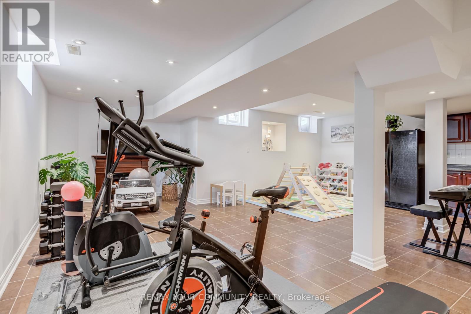 159 Golden Forest Road, Vaughan, Ontario  L6A 0S6 - Photo 35 - N12774658