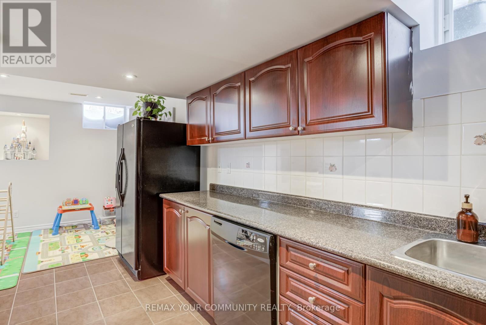 159 Golden Forest Road, Vaughan, Ontario  L6A 0S6 - Photo 39 - N12774658