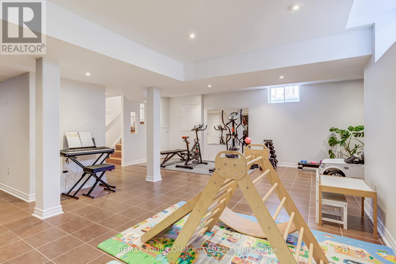 159 Golden Forest Road, Vaughan, Ontario  L6A 0S6 - Photo 33 - N12774658