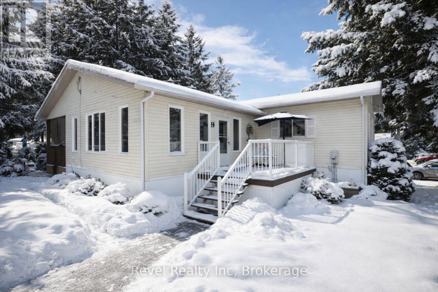 19 - 5411 Elliott Side Road, Tay, Ontario  L4R 4K3 - Photo 2 - S12774758