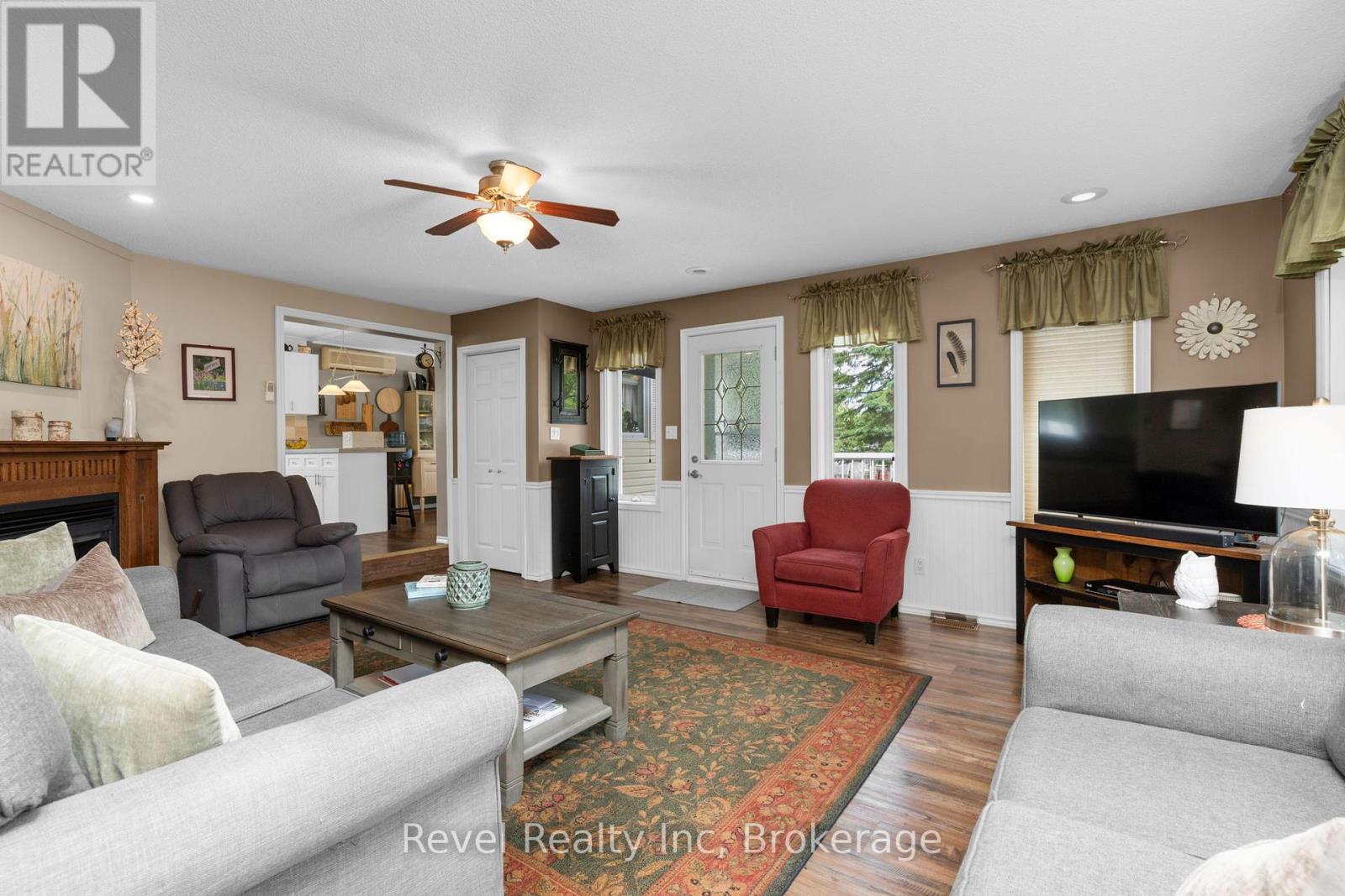 19 - 5411 Elliott Side Road, Tay, Ontario  L4R 4K3 - Photo 7 - S12774758