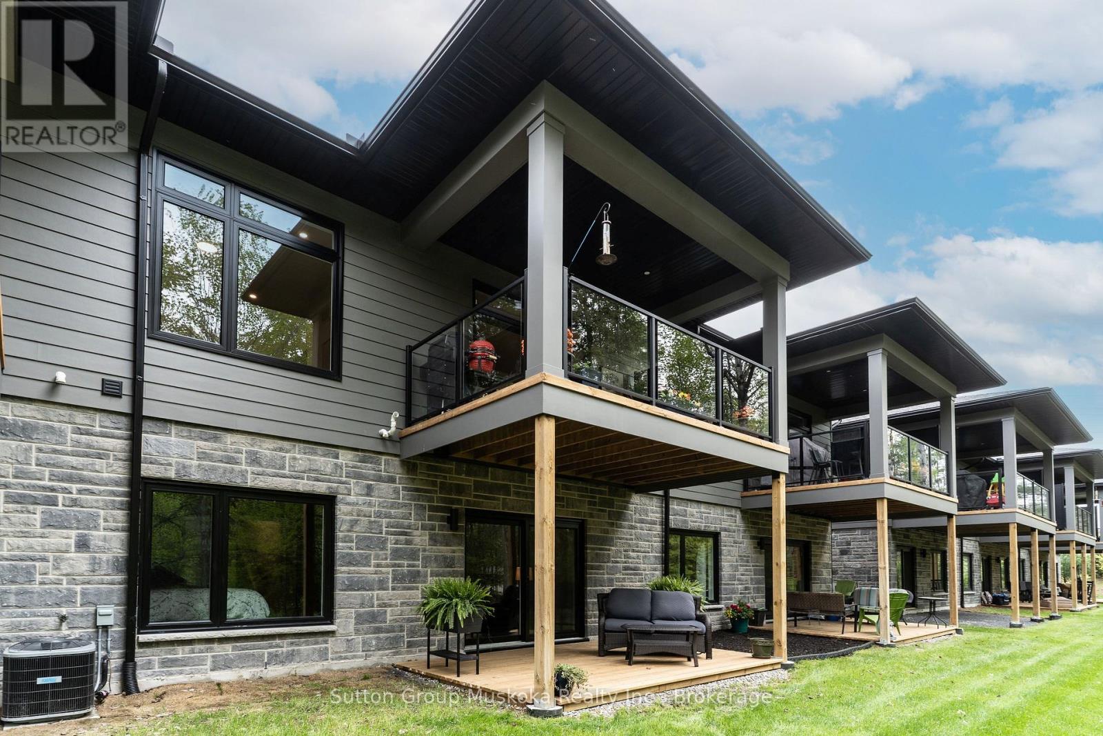 9 Jack Street, Huntsville, Ontario  P1H 0G4 - Photo 35 - X12774910