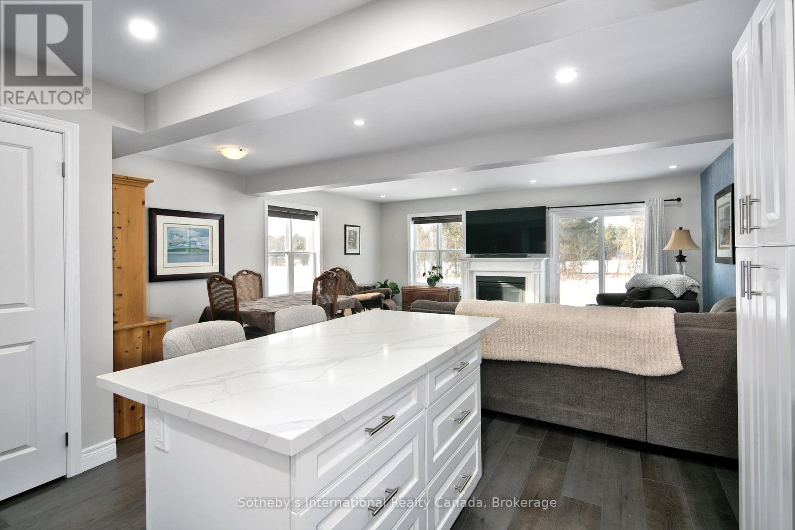 221 Equality Drive, Meaford, Ontario  N4L 0B4 - Photo 8 - X12774918