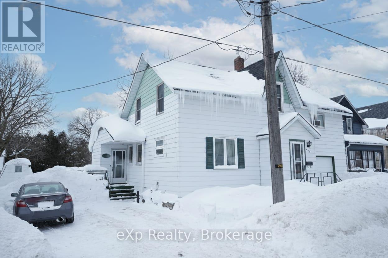 450 Inkerman Street W, North Perth, Ontario  N4W 1C5 - Photo 4 - X12774932