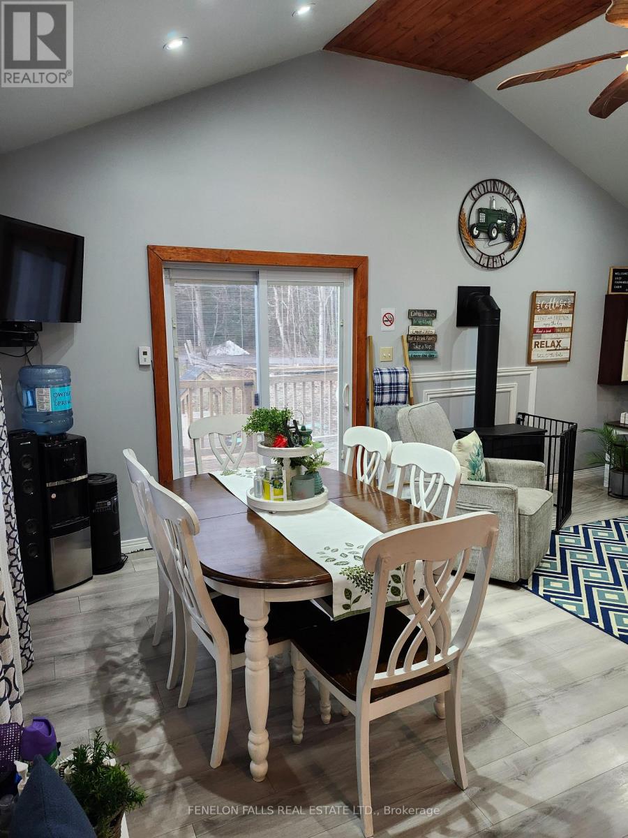 1699 County Rd 121 Road, Kawartha Lakes, Ontario  K0M 1N0 - Photo 4 - X12774856