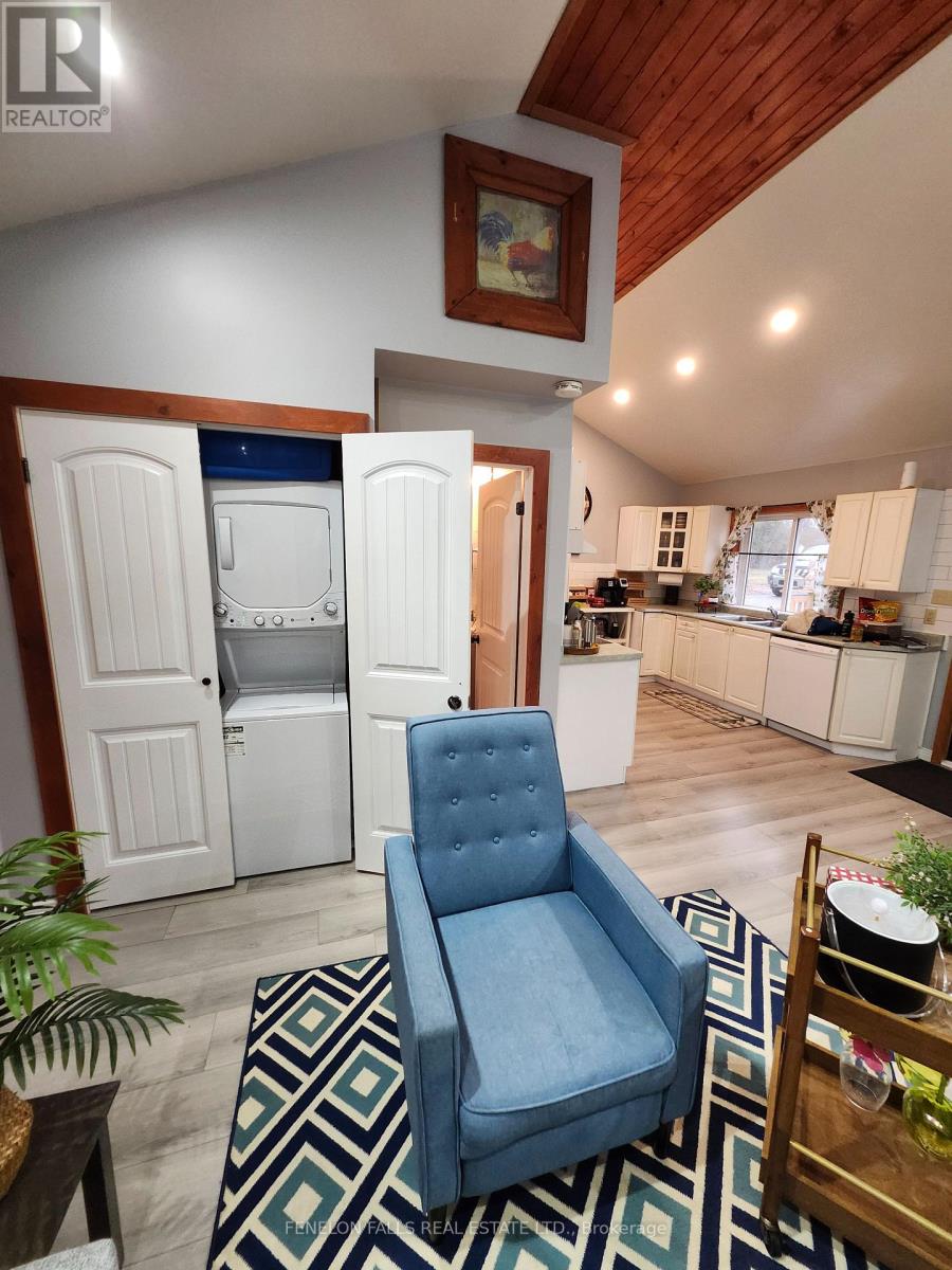 1699 County Rd 121 Road, Kawartha Lakes, Ontario  K0M 1N0 - Photo 7 - X12774856