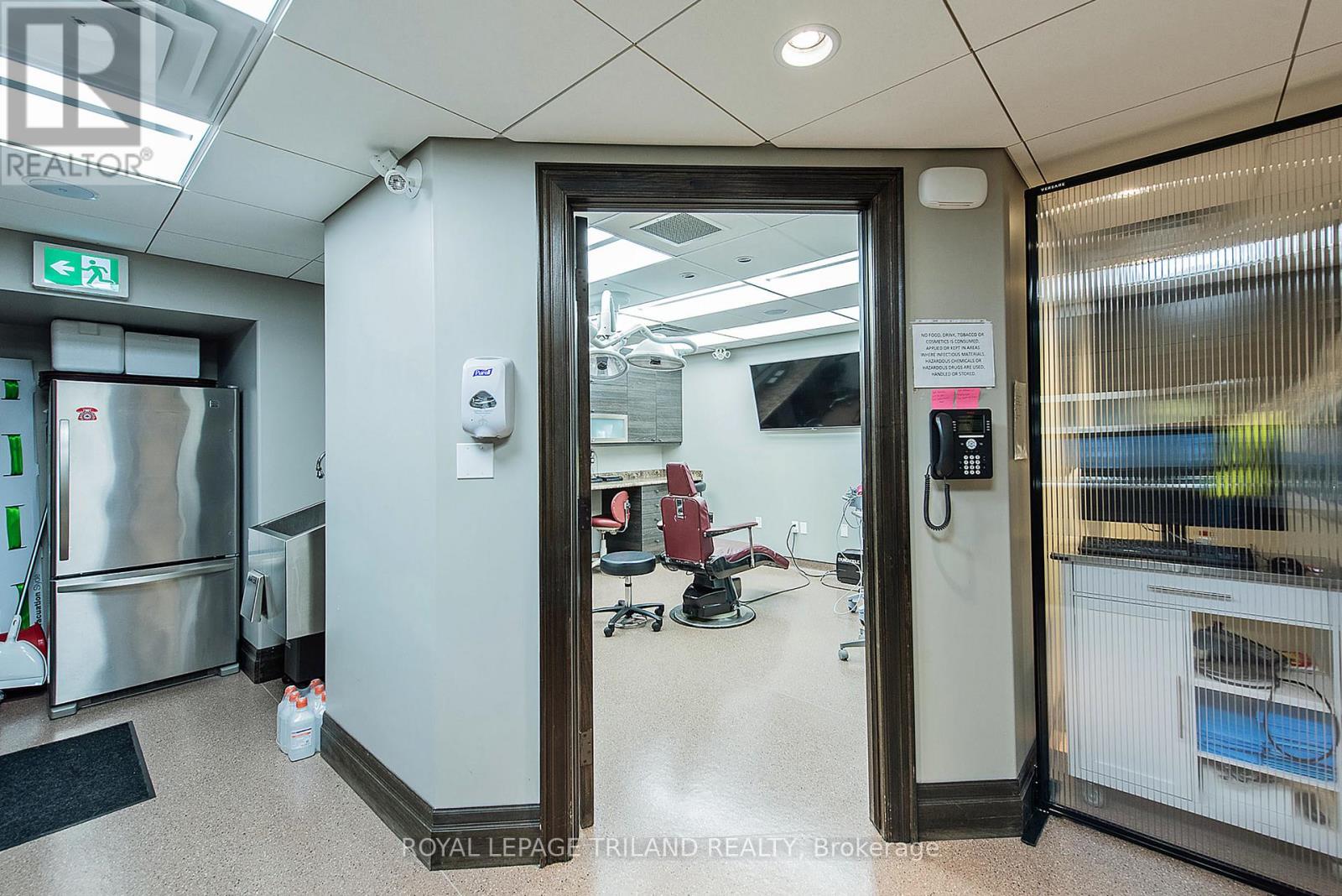 424 Waterloo Street, London East, Ontario  N6B 2P2 - Photo 27 - X12774908