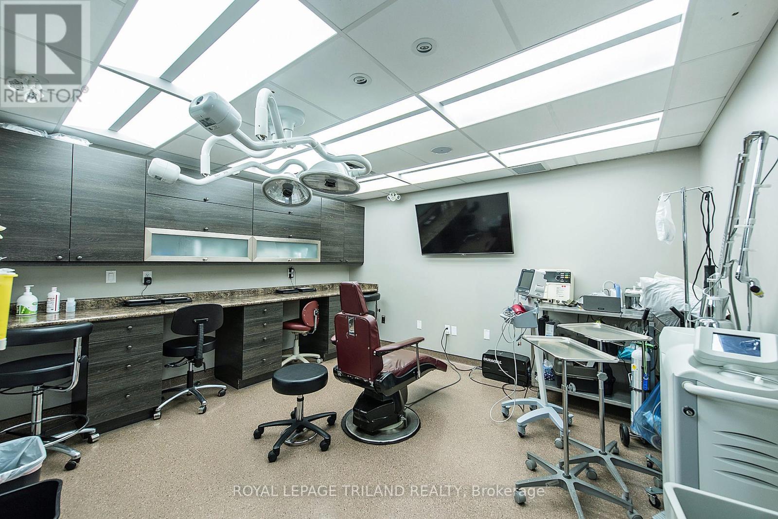 424 Waterloo Street, London East, Ontario  N6B 2P2 - Photo 28 - X12774912