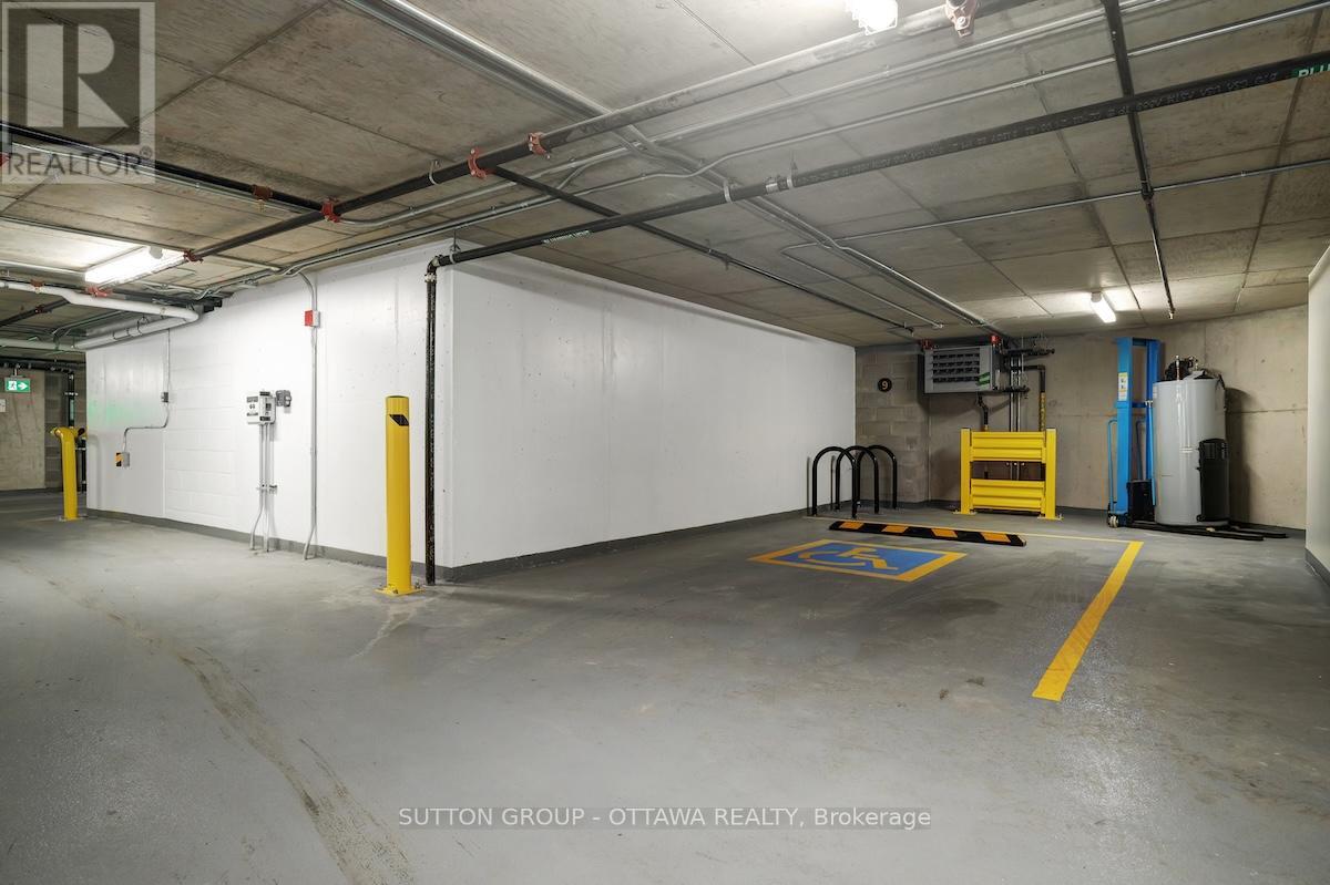 701 - 399 Winston Avenue, Ottawa, Ontario  K2A 1Y8 - Photo 32 - X12774810