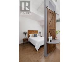 618 - 155 DALHOUSIE STREET, Toronto, Ontario