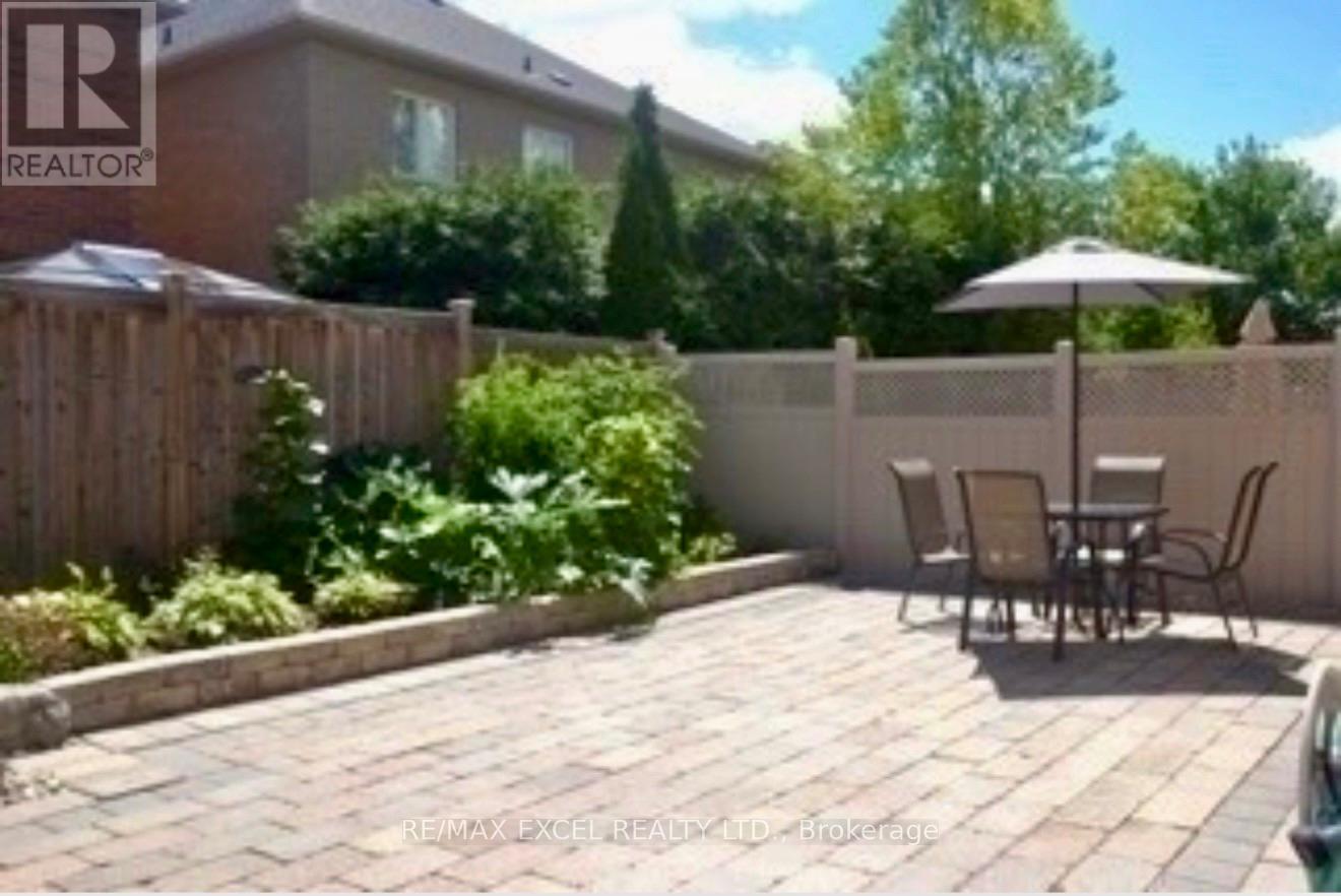 87 Rosario Drive, Vaughan (Vellore Village), Ontario  L4H 0M7 - Photo 11 - N12769678