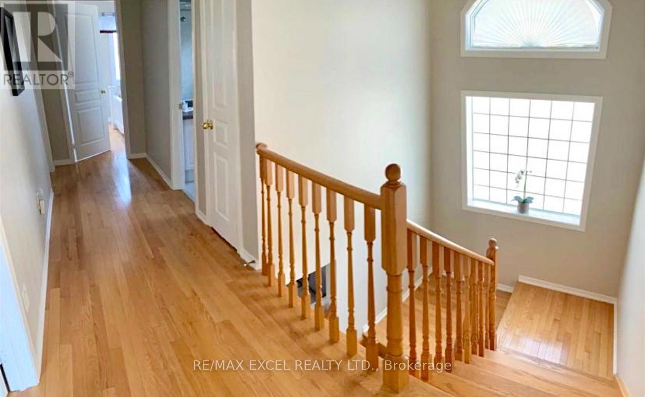 87 Rosario Drive, Vaughan (Vellore Village), Ontario  L4H 0M7 - Photo 7 - N12769678