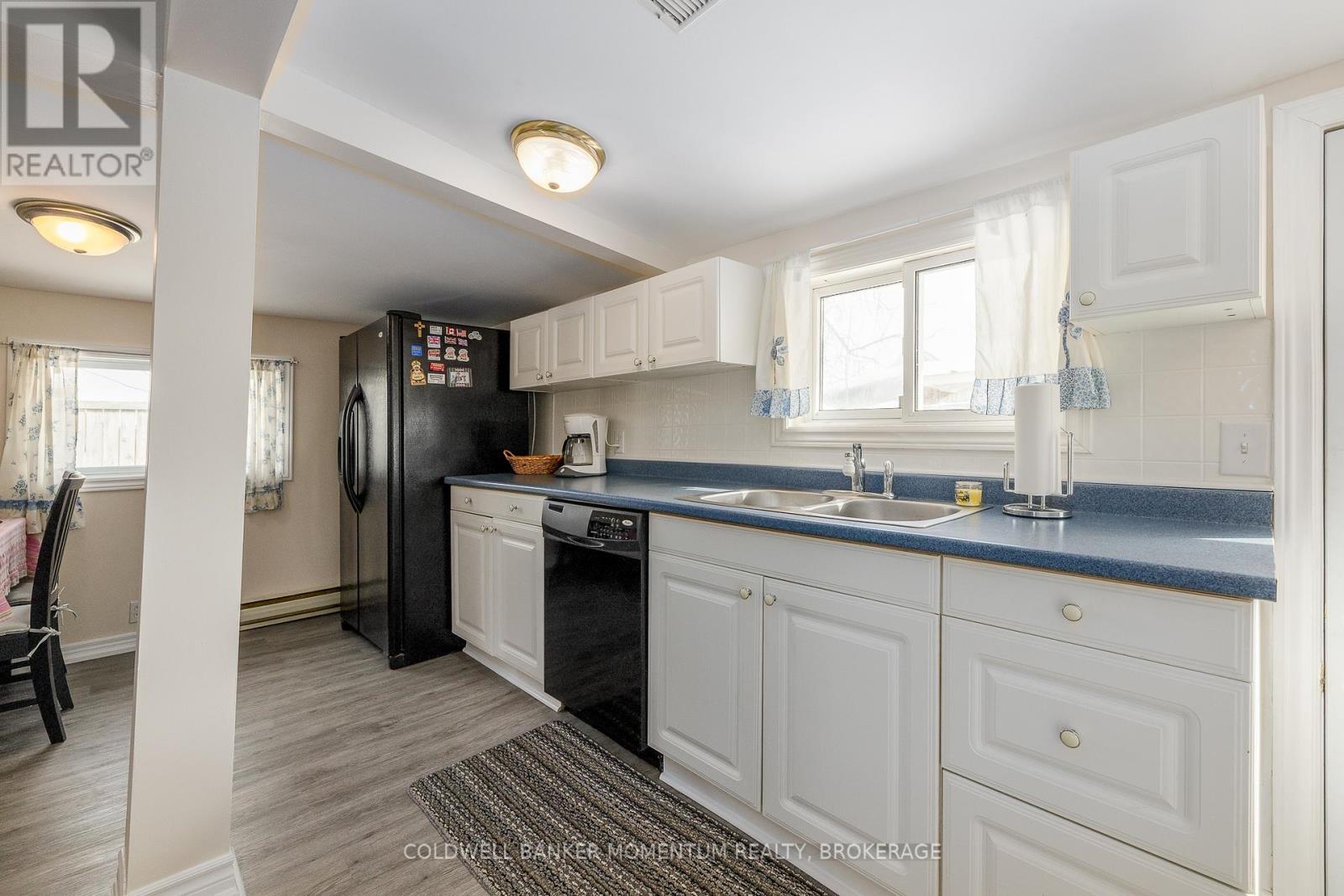 380 Washington Road, Fort Erie, Ontario  L2A 4K4 - Photo 10 - X12774840