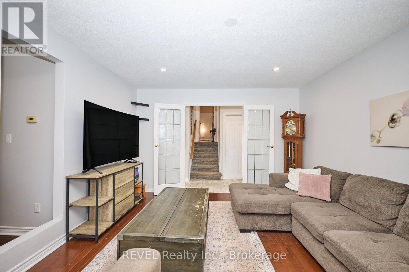 2989 Loyalist Avenue, Niagara Falls, Ontario  L2J 3K8 - Photo 7 - X12774922