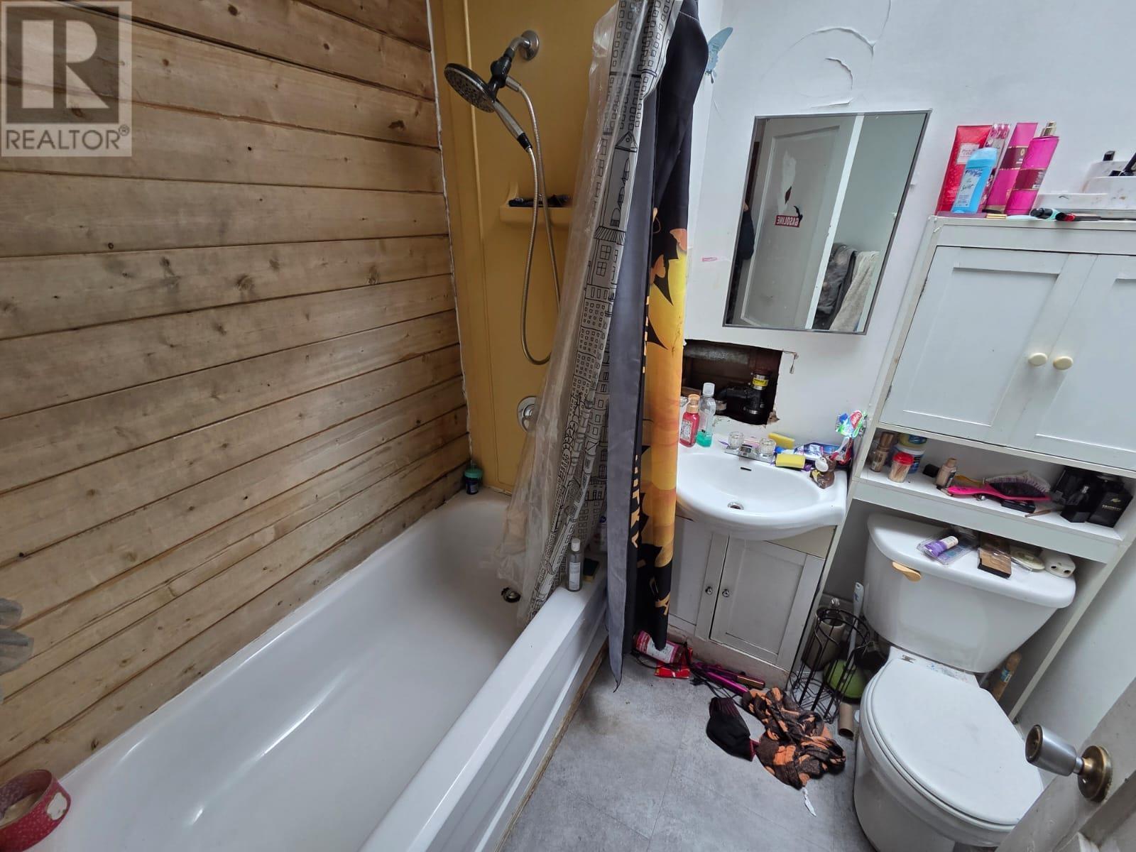 1012 Victoria Ave. E., Thunder Bay, Ontario  P7C 1B6 - Photo 30 - TB2600200