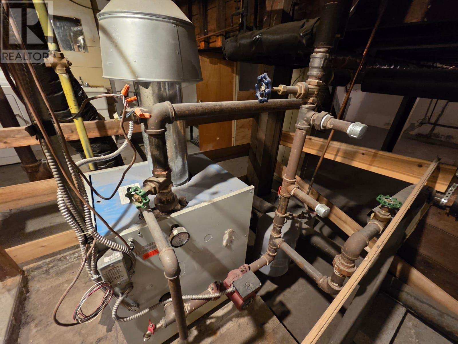 1012 Victoria Ave. E., Thunder Bay, Ontario  P7C 1B6 - Photo 46 - TB2600200