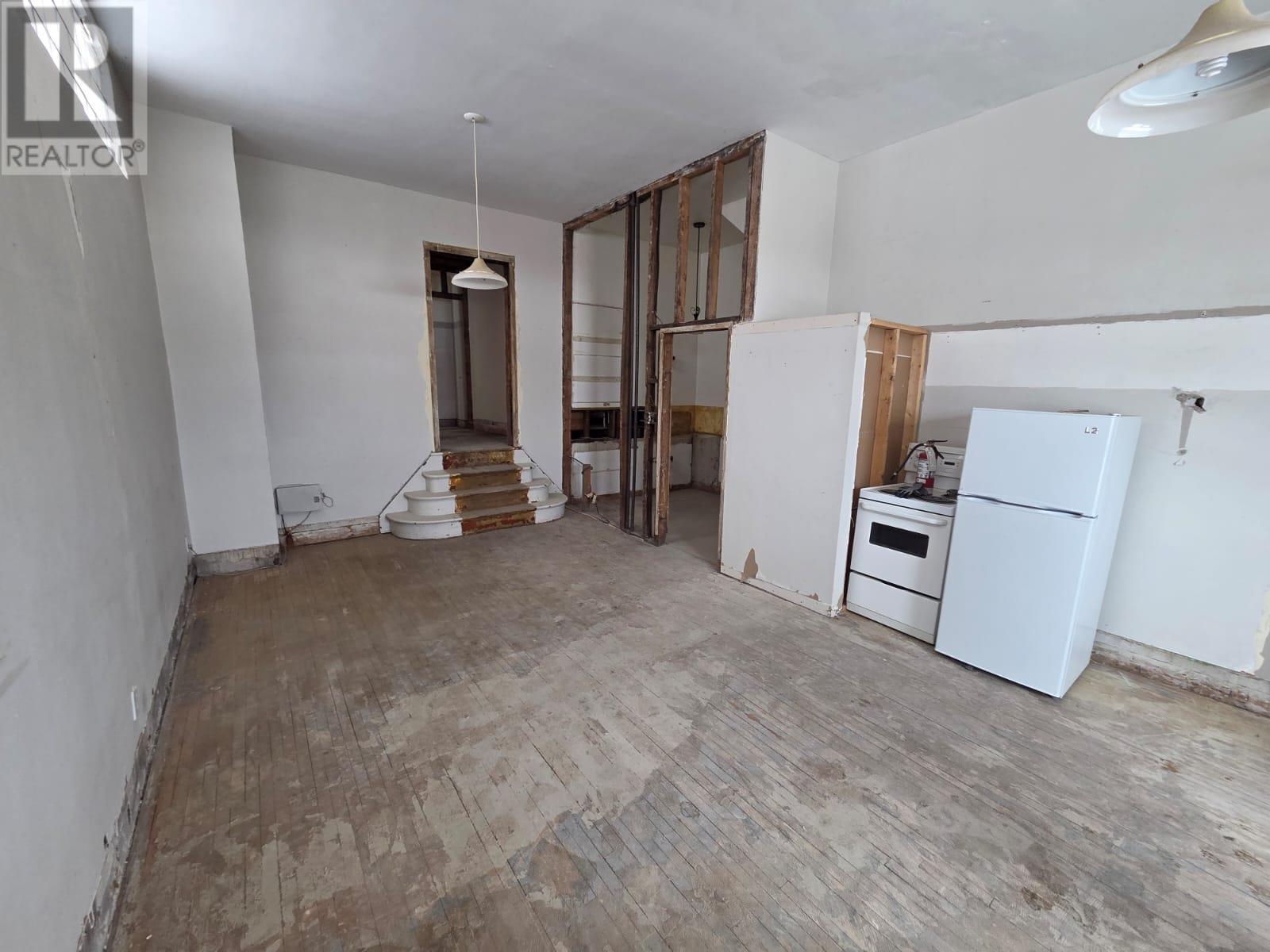 1012 Victoria Ave. E., Thunder Bay, Ontario  P7C 1B6 - Photo 7 - TB2600200