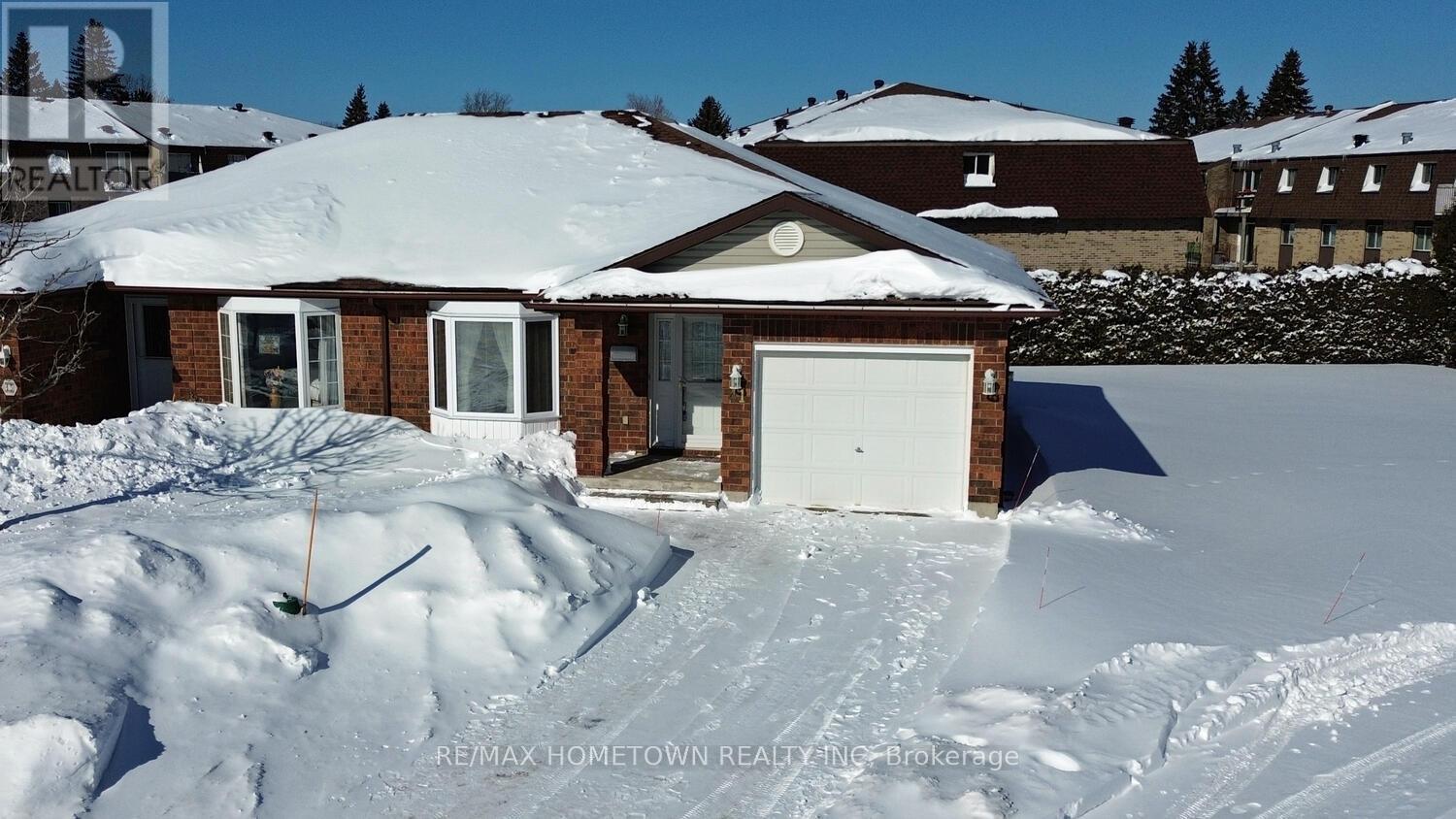 41 WILMOT YOUNG PLACE STREET, Brockville, Ontario