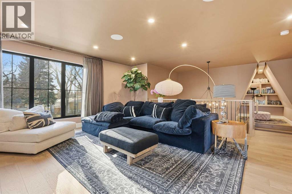 2040 56 Avenue Sw, Calgary, Alberta  T3E 1M8 - Photo 30 - A2280518