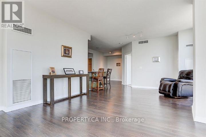 3609 - 16 Yonge Street, Toronto (Waterfront Communities), Ontario  M5E 2A1 - Photo 14 - C12774752