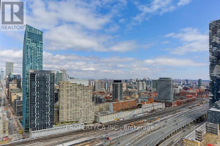 3609 - 16 Yonge Street, Toronto (Waterfront Communities), Ontario  M5E 2A1 - Photo 24 - C12774752