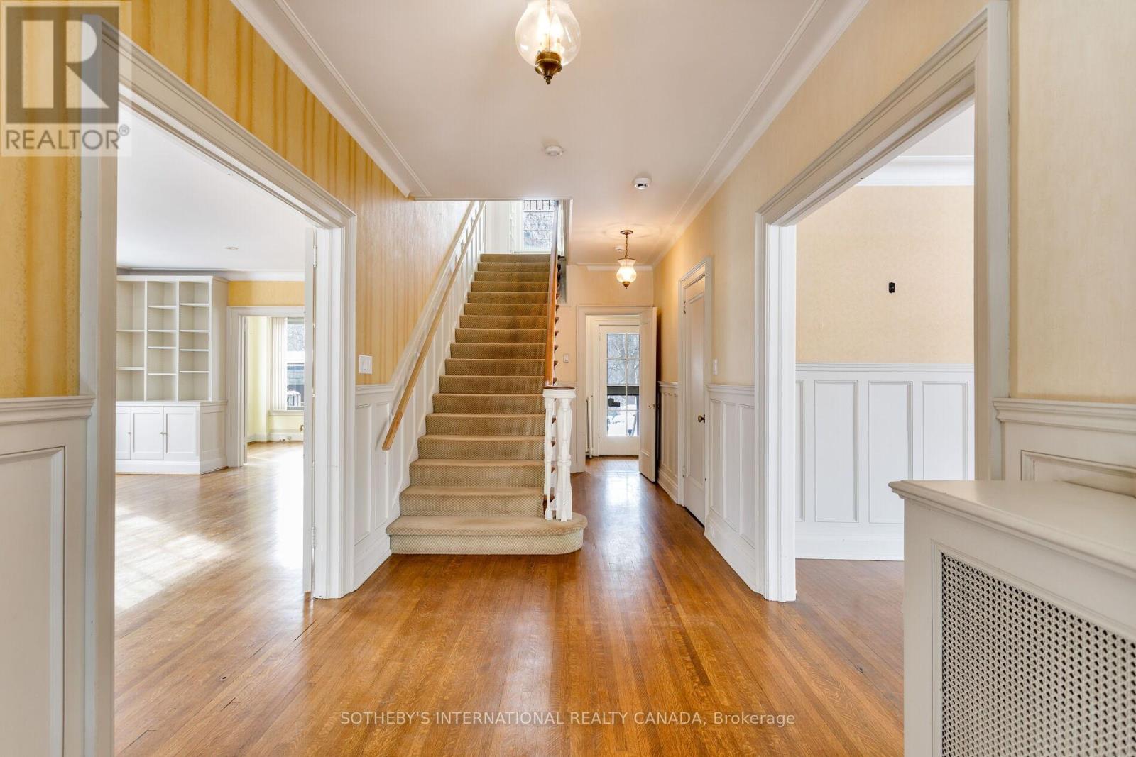 16 Rose Park Crescent, Toronto, Ontario  M4T 1P9 - Photo 8 - C12774776