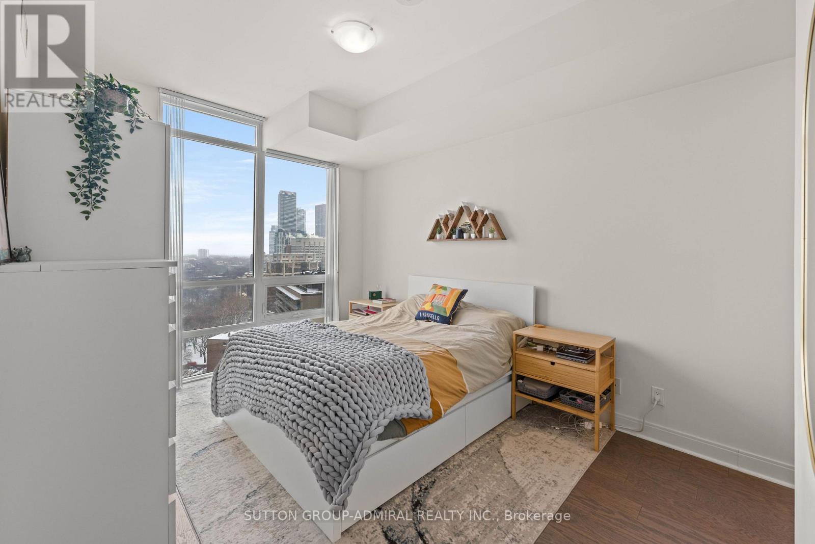 2106 - 825 Church Street, Toronto, Ontario  M4W 3Z4 - Photo 17 - C12774794