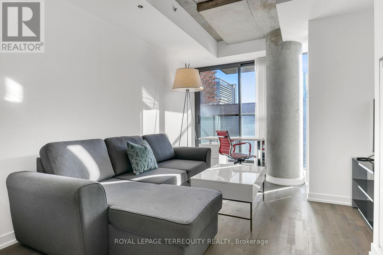 523 - 560 King Street W, Toronto, Ontario  M5V 1M3 - Photo 2 - C12774870