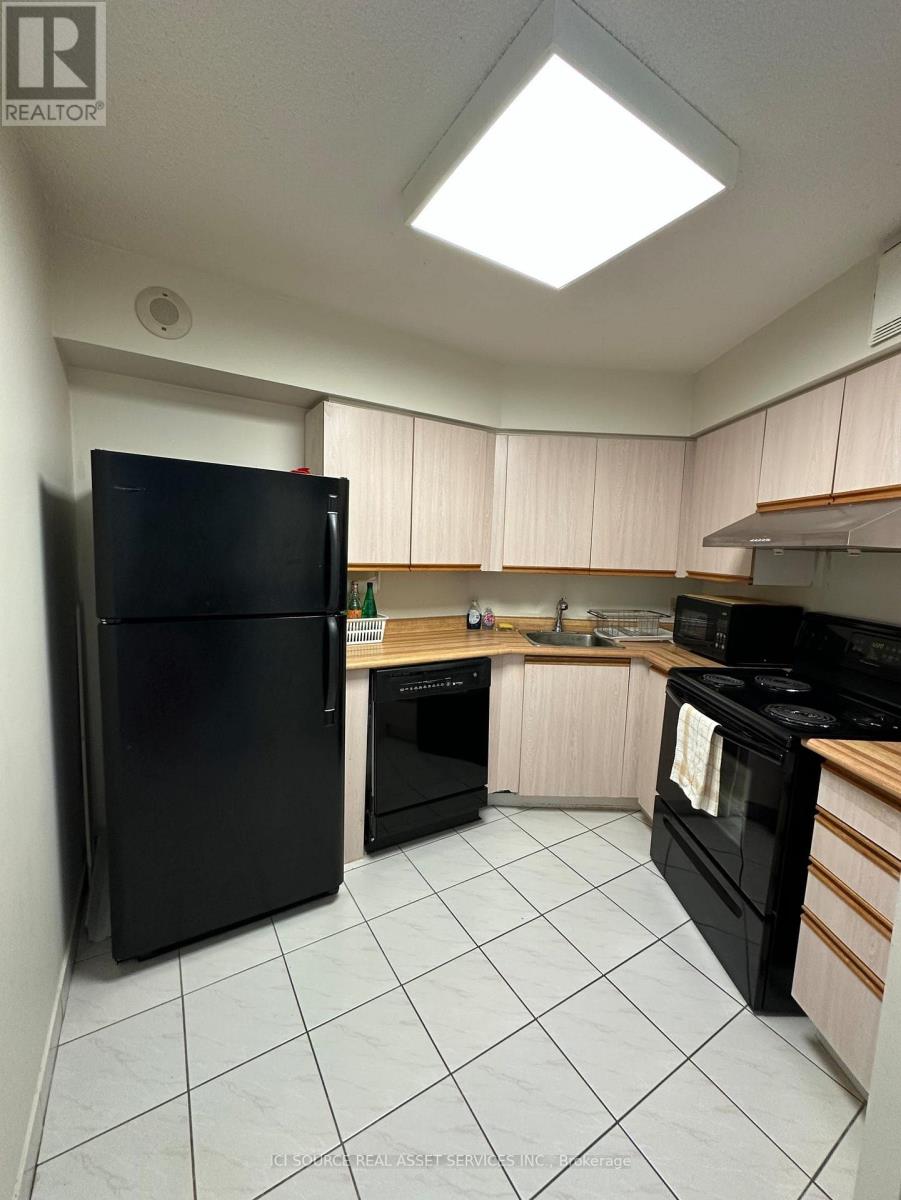 1907 - 270 Queens Quay W, Toronto, Ontario  M5J 2N4 - Photo 3 - C12774878