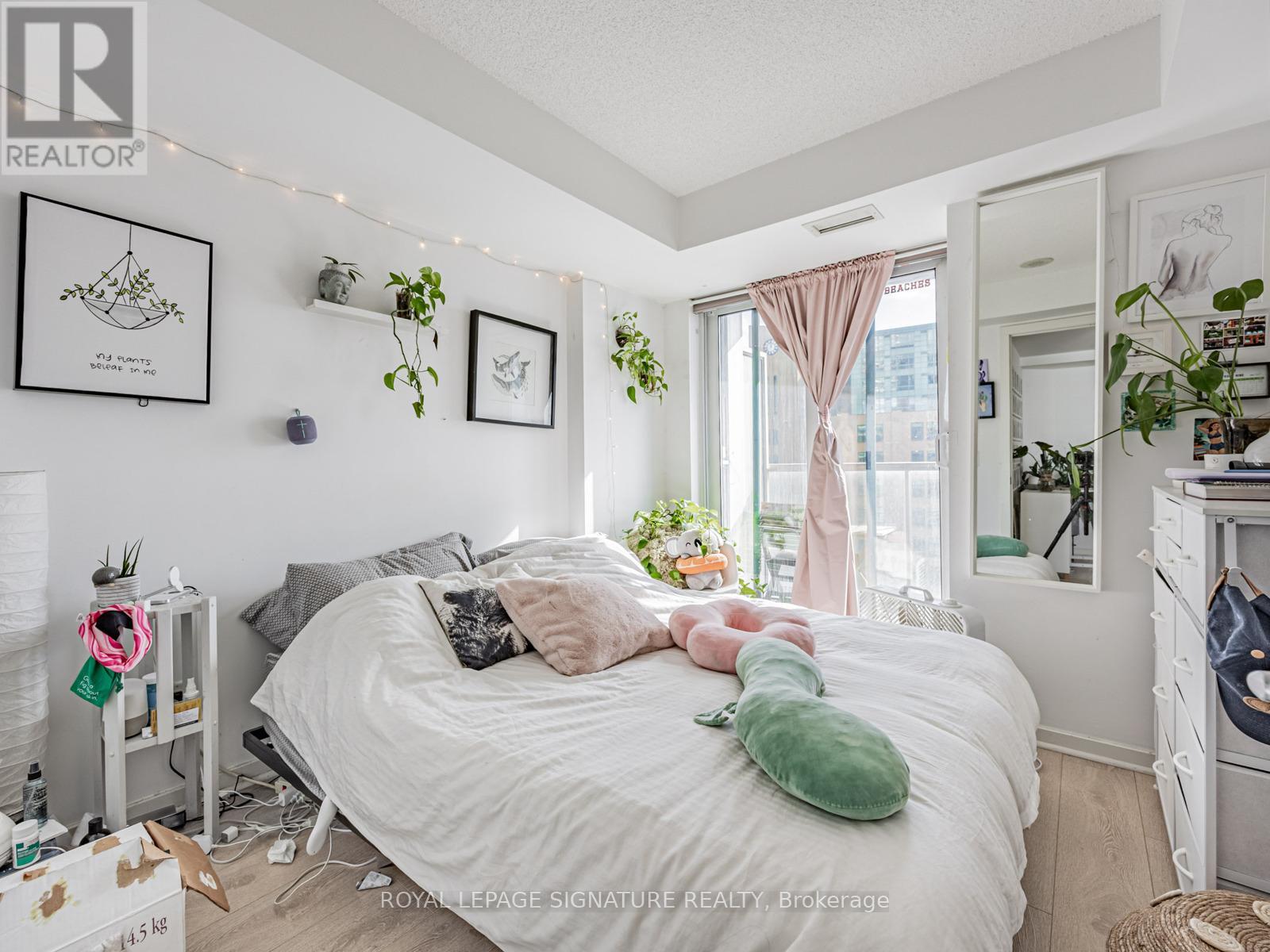 807 - 208 Queens Quay W, Toronto, Ontario  M5J 2Y5 - Photo 17 - C12774888