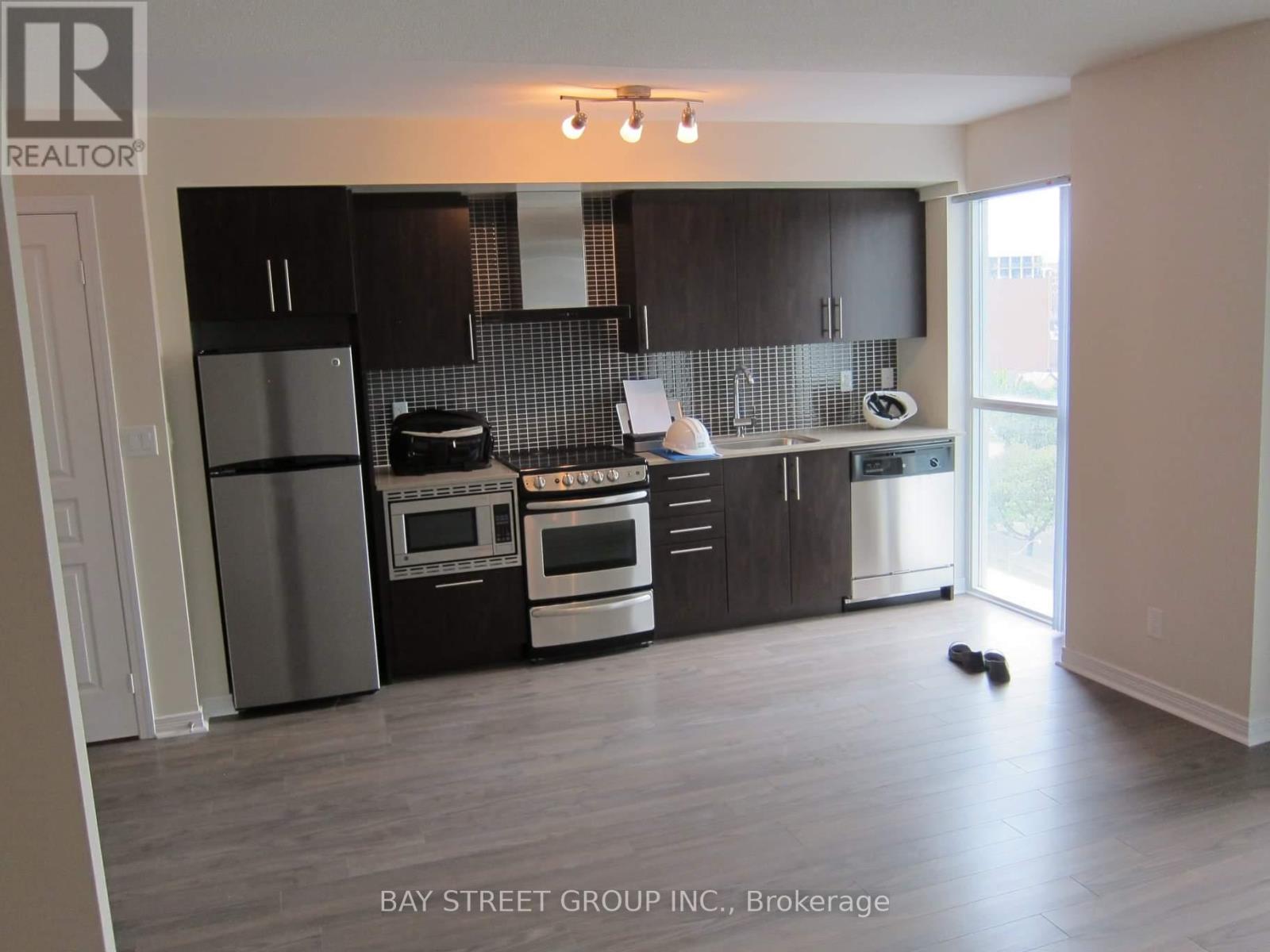 910 - 352 Front Street W, Toronto, Ontario  M5V 1B5 - Photo 4 - C12774890