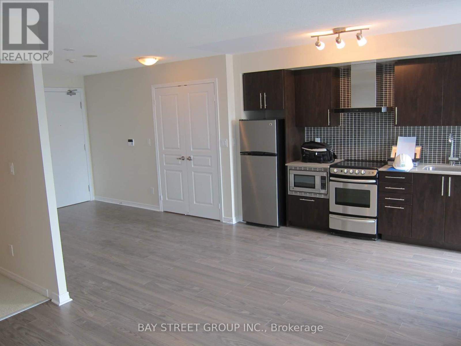 910 - 352 Front Street W, Toronto, Ontario  M5V 1B5 - Photo 5 - C12774890