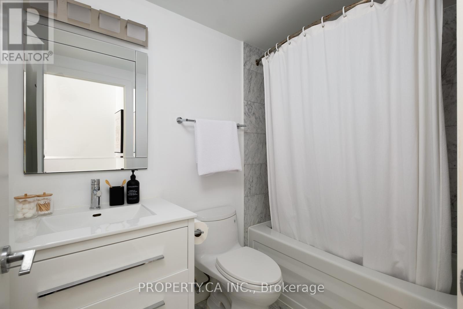 416 - 438 King Street W, Toronto, Ontario  M5V 3T9 - Photo 13 - C12774942