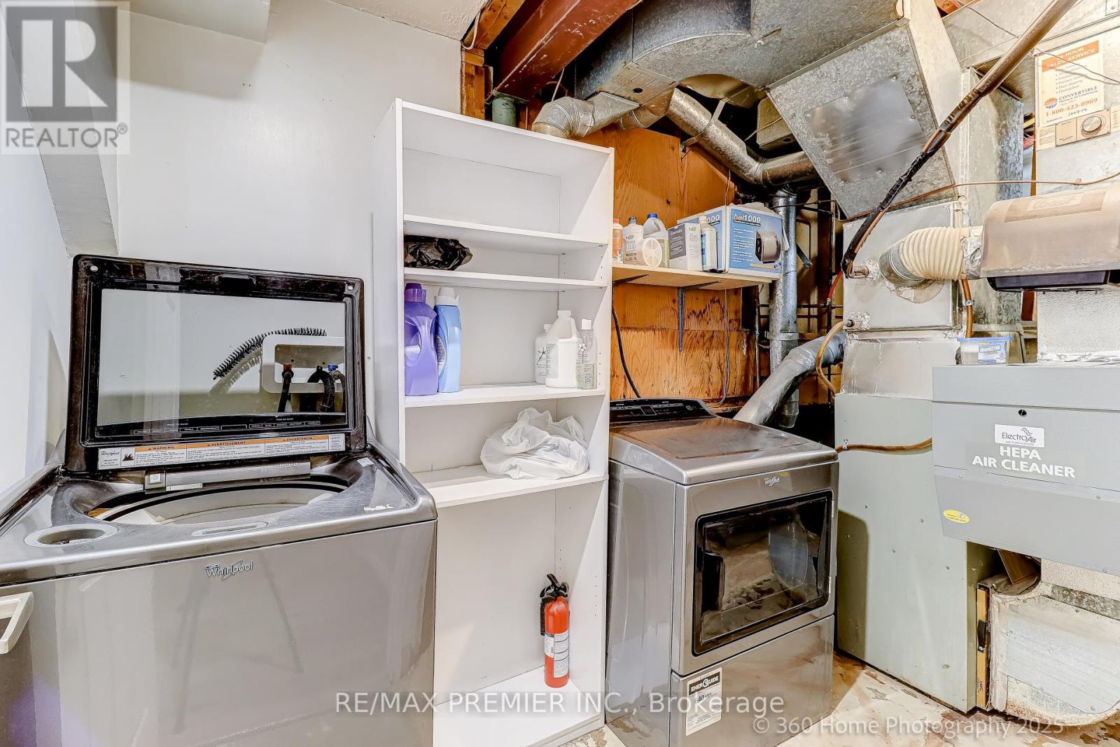 765 Hampton Court, Pickering, Ontario  L1W 3M3 - Photo 23 - E12774866