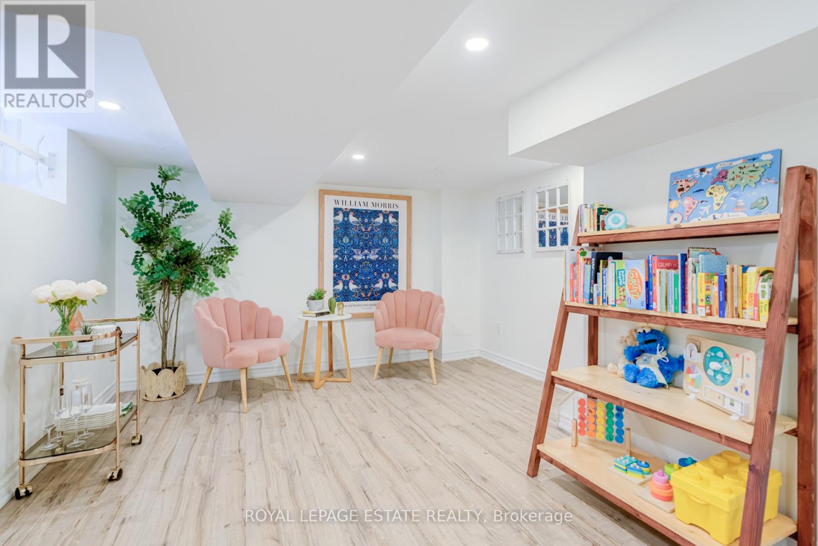 114 Springdale Boulevard, Toronto, Ontario  M4J 1W9 - Photo 28 - E12774882