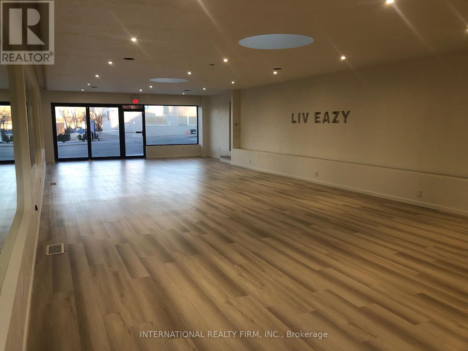 1517-1519 O Connor Drive, Toronto (O'connor-Parkview), Ontario  M4B 2V5 - Photo 11 - E12774902