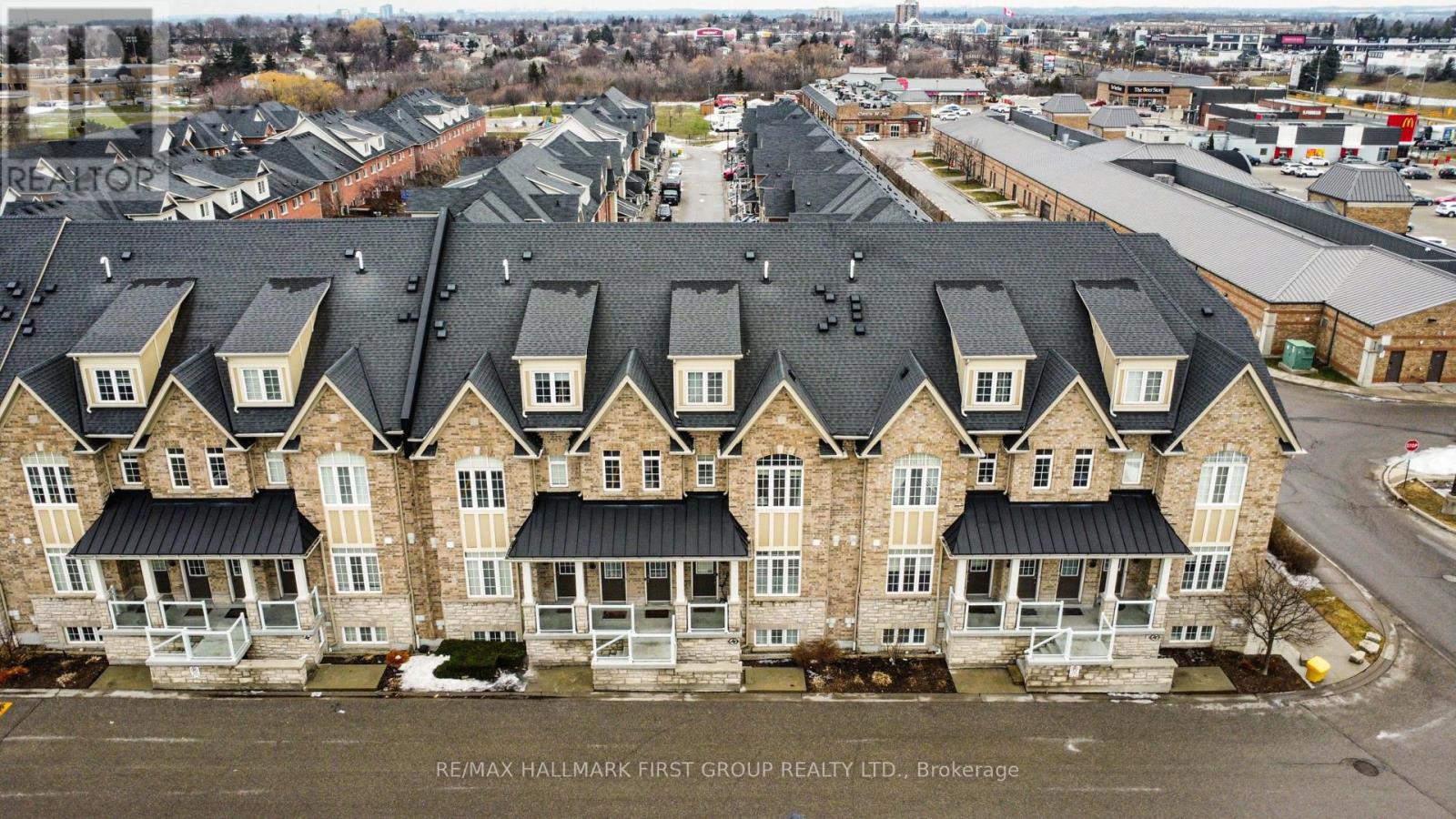 70 Lovegrove Lane, Ajax, Ontario  L1S 0E7 - Photo 3 - E12774920