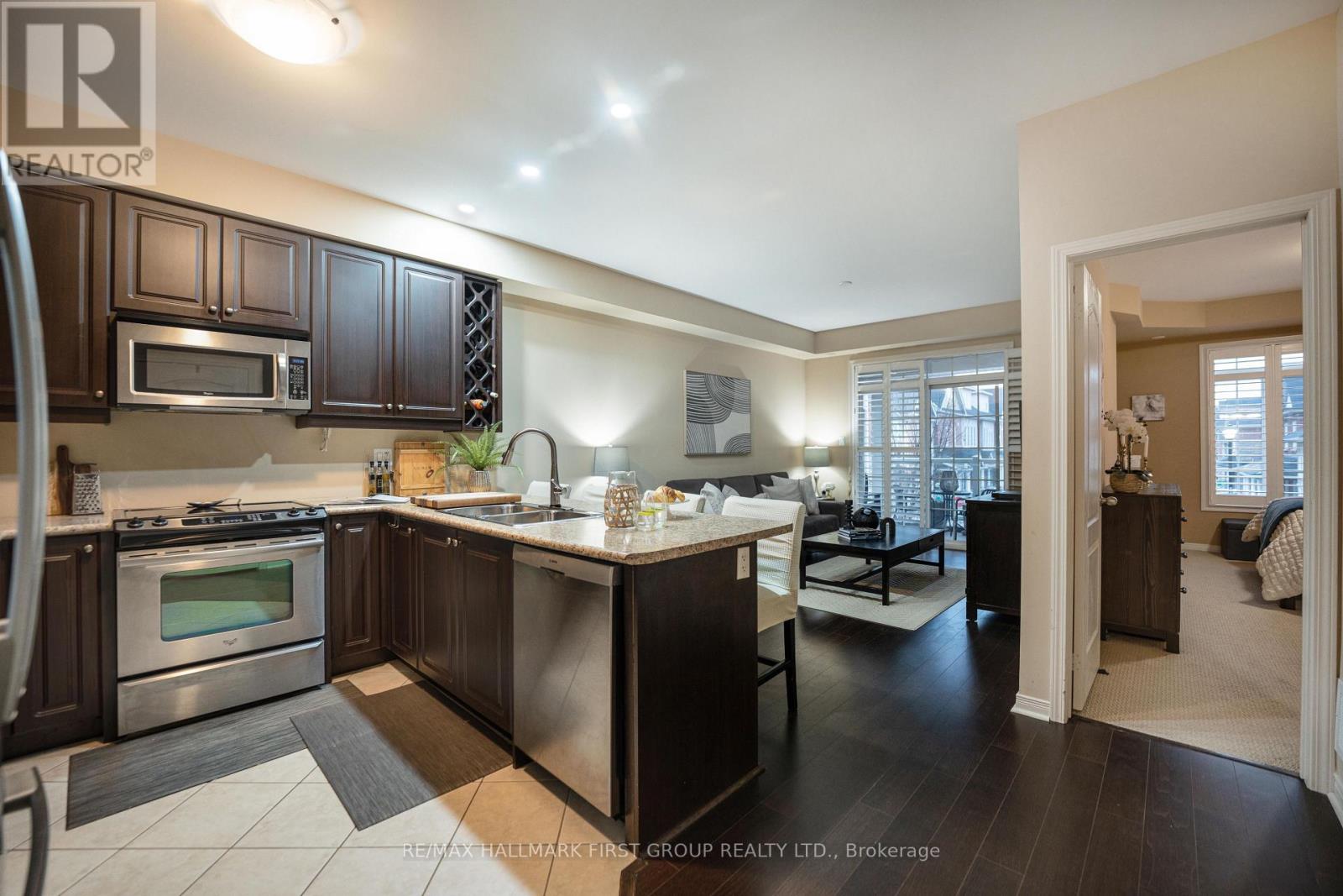 70 Lovegrove Lane, Ajax, Ontario  L1S 0E7 - Photo 5 - E12774920