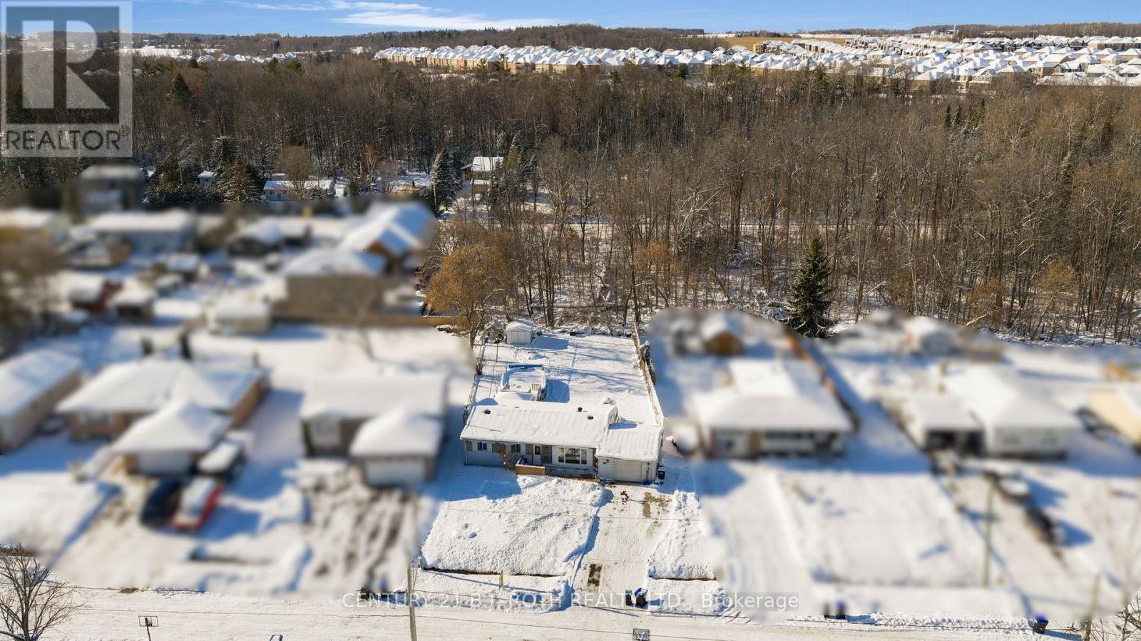 1032 Gilmore Avenue, Innisfil (Lefroy), Ontario  L0L 1W0 - Photo 2 - N12774696