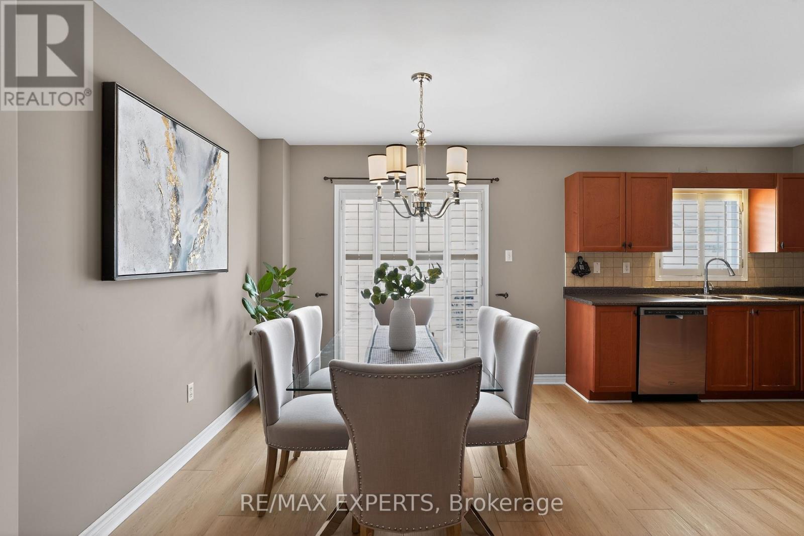 19 Cassia Crescent, Vaughan, Ontario  L6A 3N4 - Photo 16 - N12774768