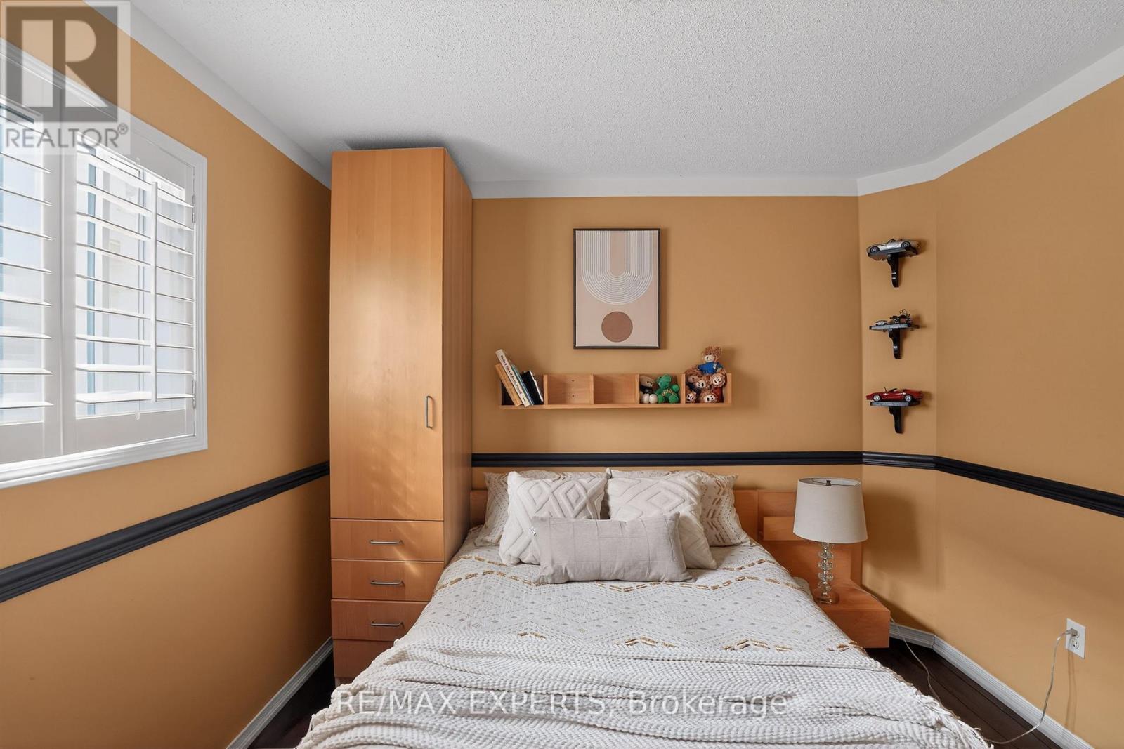 19 Cassia Crescent, Vaughan, Ontario  L6A 3N4 - Photo 22 - N12774768