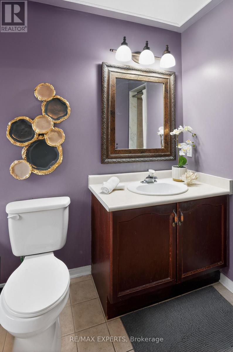 19 Cassia Crescent, Vaughan, Ontario  L6A 3N4 - Photo 25 - N12774768