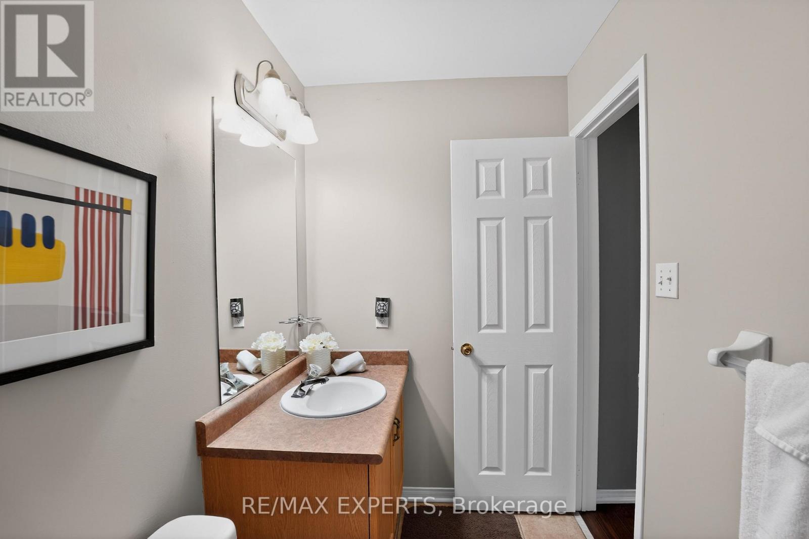 19 Cassia Crescent, Vaughan, Ontario  L6A 3N4 - Photo 28 - N12774768