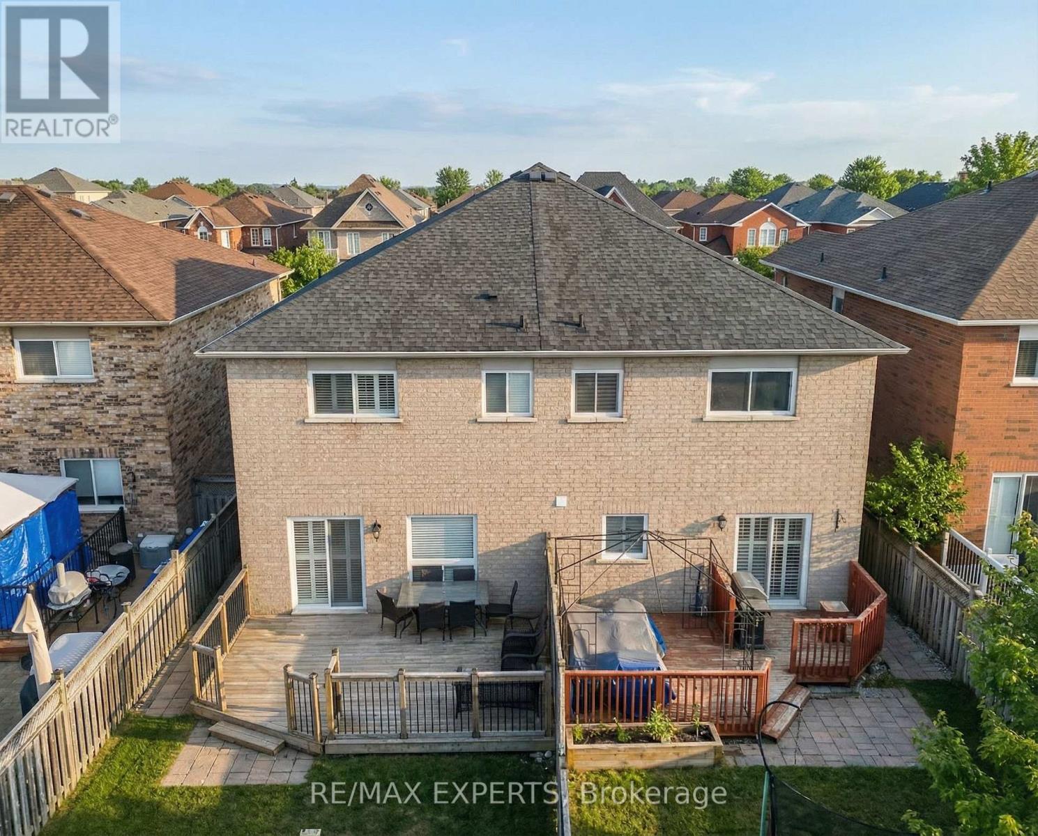 19 Cassia Crescent, Vaughan, Ontario  L6A 3N4 - Photo 39 - N12774768