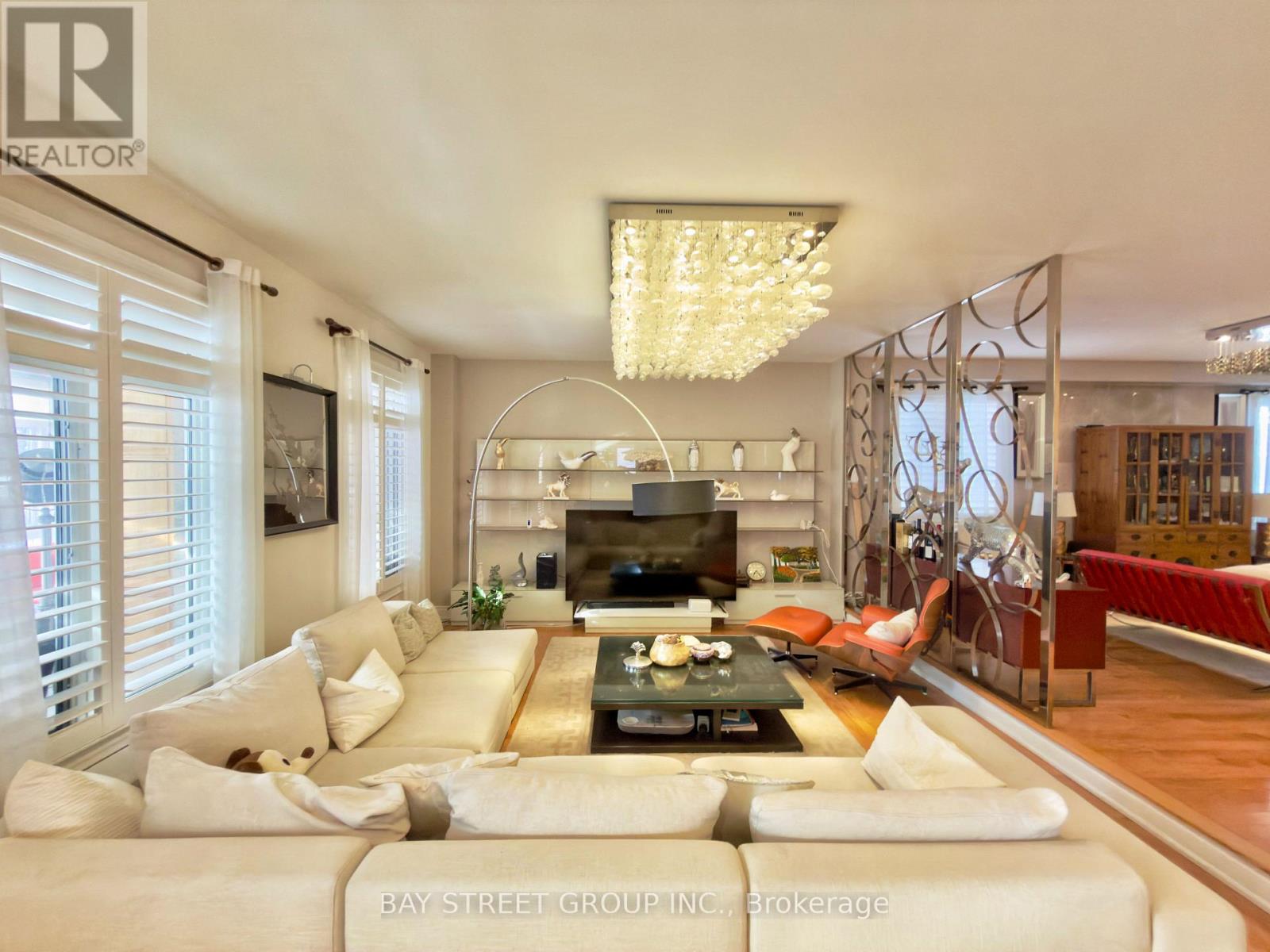 6 Welter Court, Richmond Hill, Ontario  L4S 1E9 - Photo 11 - N12774836