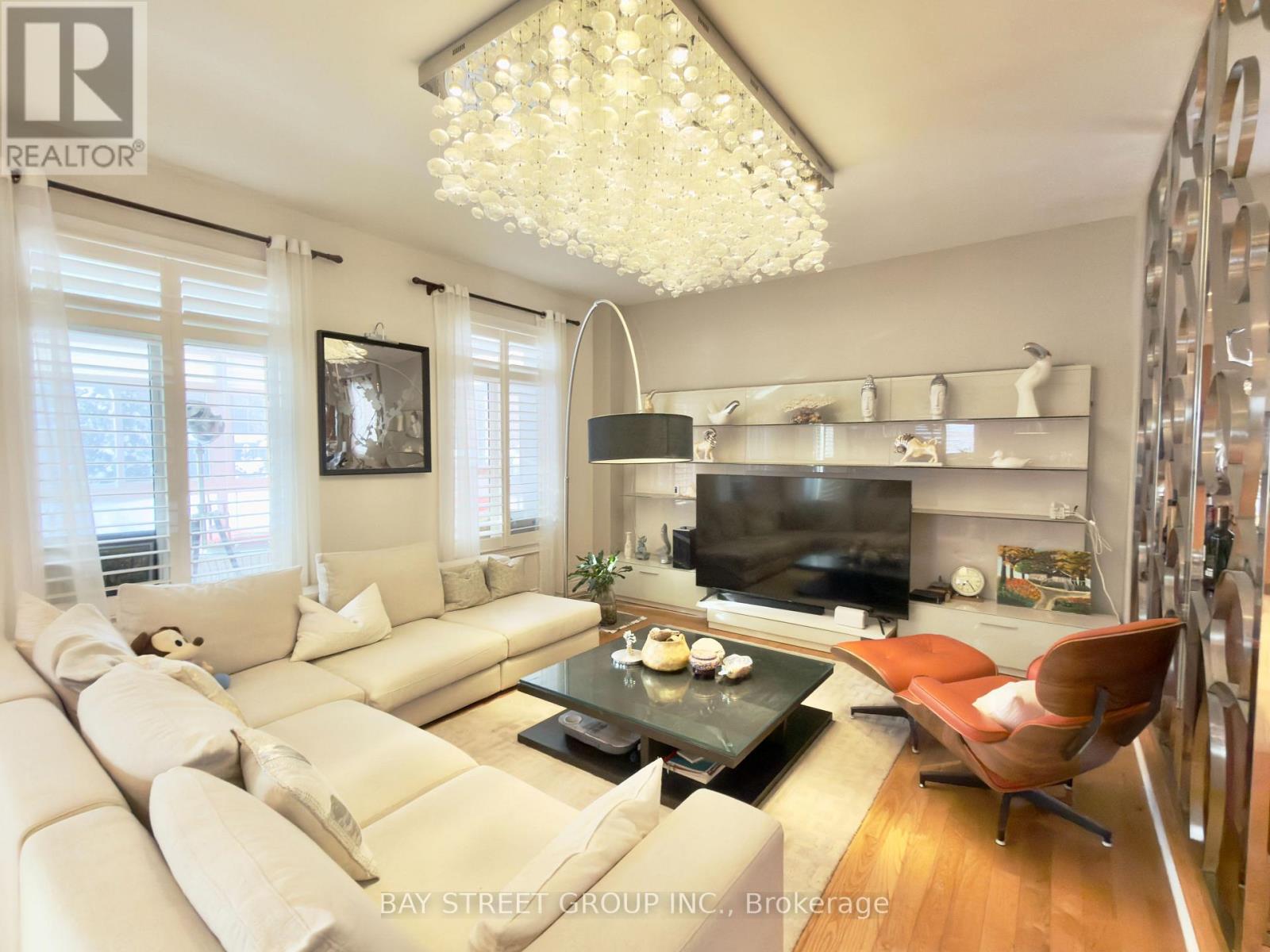 6 Welter Court, Richmond Hill, Ontario  L4S 1E9 - Photo 14 - N12774836