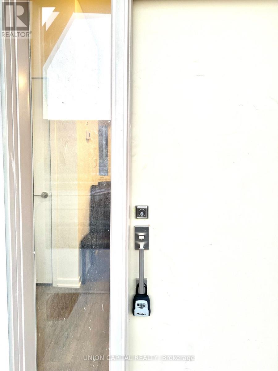 Th176 - 31 Mable Smith Way W, Vaughan (Vaughan Corporate Centre), Ontario  L4K 0N7 - Photo 2 - N12774846