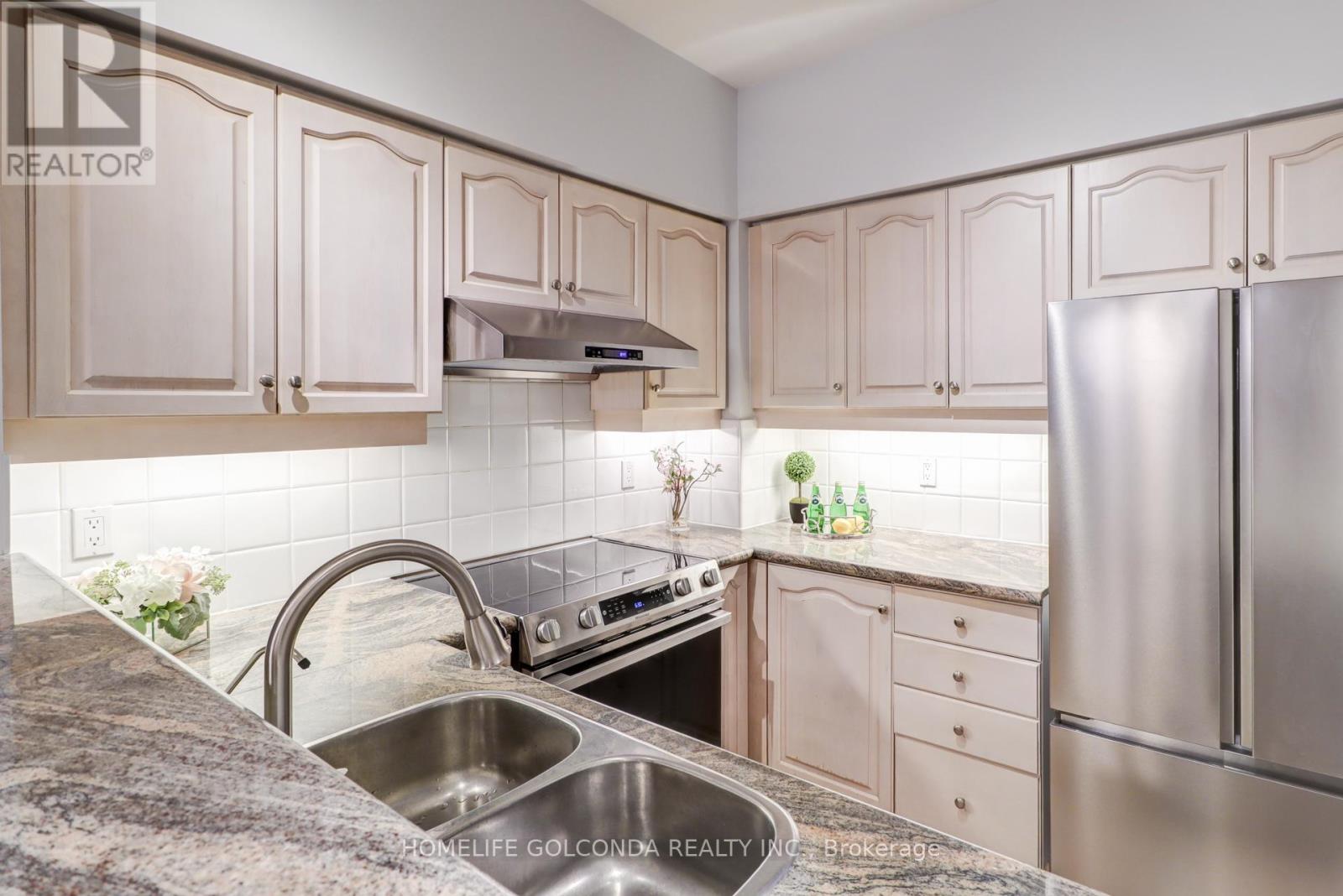 3a - 4 Cox Boulevard, Markham, Ontario  L3R 4E8 - Photo 11 - N12774954