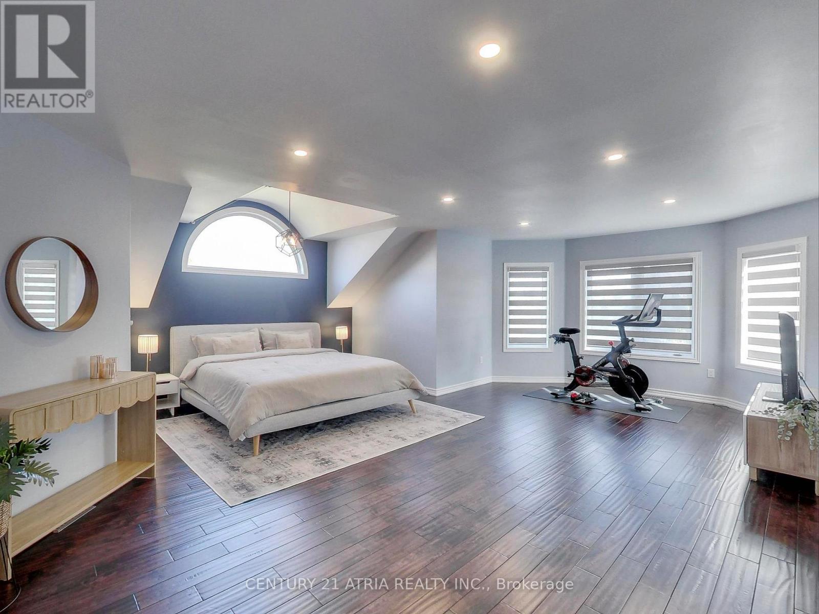 2 Whalen Court, Richmond Hill, Ontario  L4C 9T5 - Photo 18 - N12774960