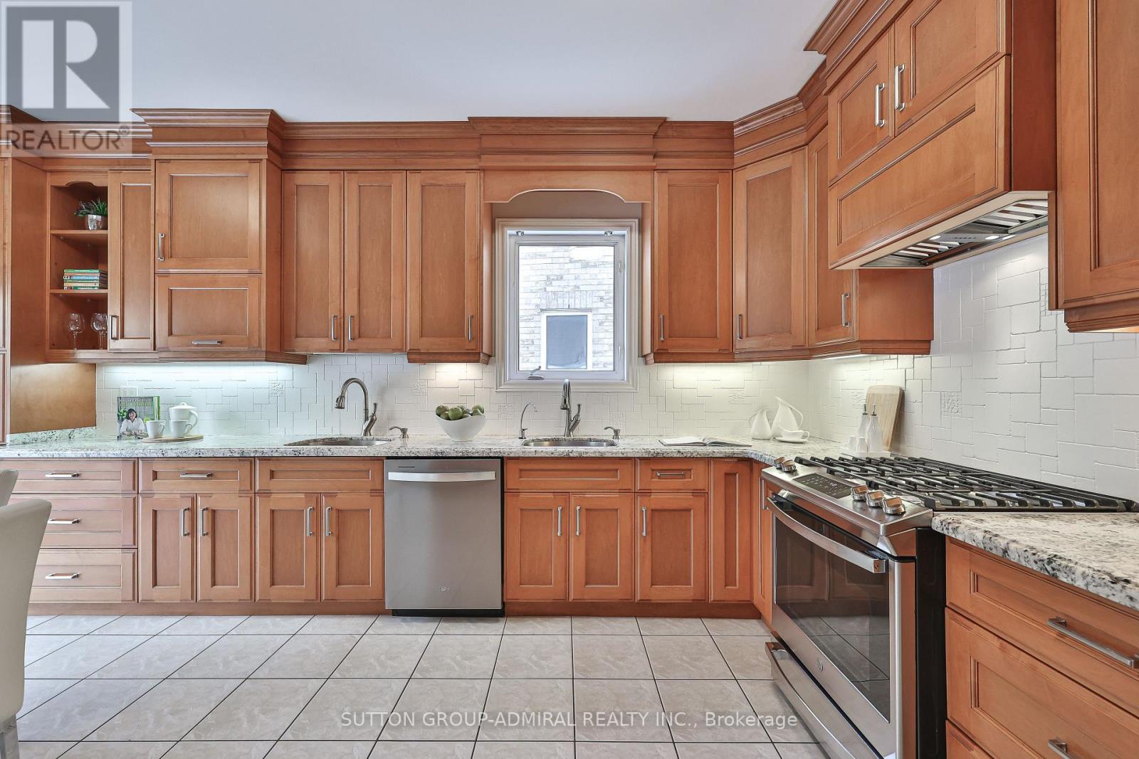 173 Bentoak Crescent, Vaughan, Ontario  L4J 8S6 - Photo 12 - N12774978